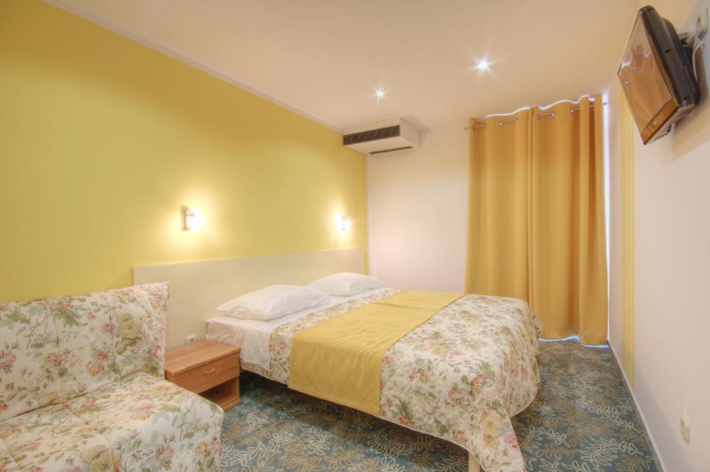 Hotel Sali Habitación foto